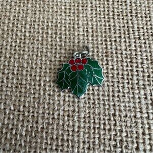 Vintage Beau Sterling Silver‎ Holly Berry Charm